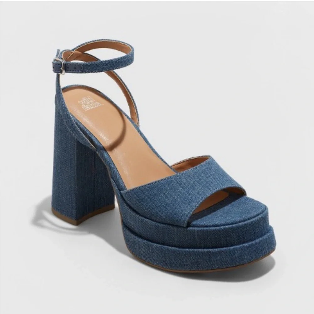 - 2/$30 Wild Fable Alessia jean platform block heels size 8.5